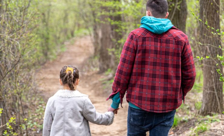 Bushwalking With Dad Daughter