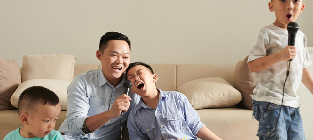 father karaoke with children